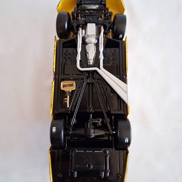 1999 Matt Kenseth #17 Dewalt Tools Monte Carlo 1 of 2,500 1:24 Diecast Car Bank - Picture 8 of 10